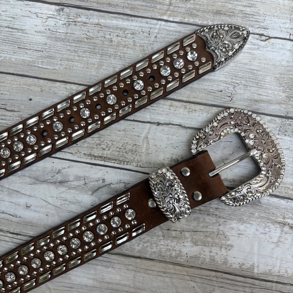 Nocona Belt Co Western Belt 33" Brown Rhinestone Studded Bling Y2K Cowgirl Rodeo - Picture 2 of 11